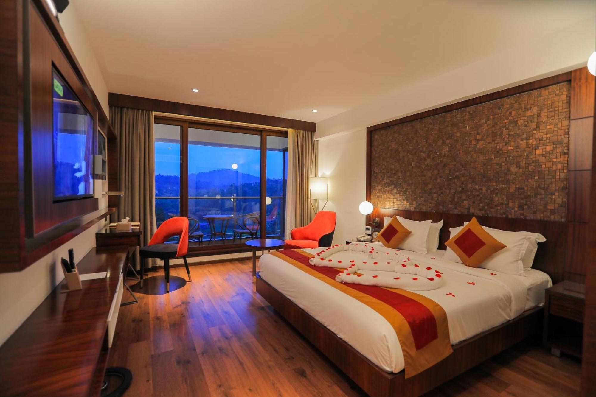 Saugandhika West Gate Hotel วายานาด ภายนอก รูปภาพ
